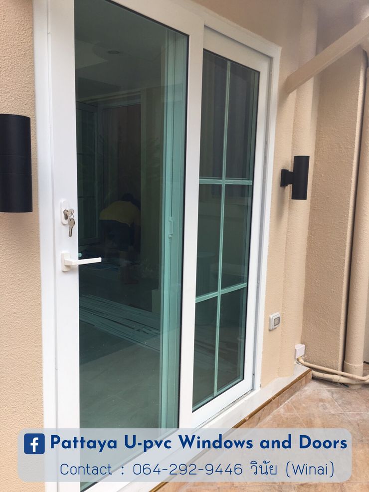 โรงงาน พัทยา กระจก ยูพีวีซี Pattaya UPVC Windows & Doors Drzwi przesuwne Plastik Biały
