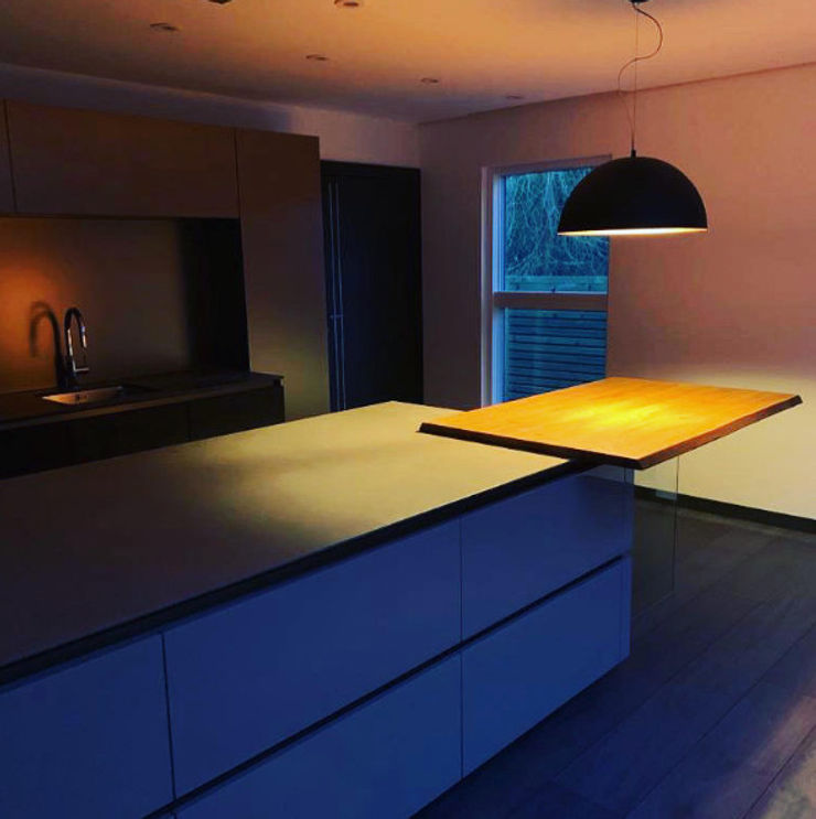 Contemporary 4 Bedroom Detached House, Burcot, Abingdon Abodde Luxury Homes Modern kitchen