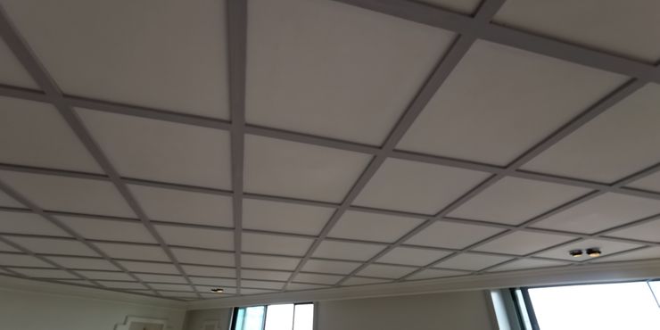 Remodelação de apartamento de luxo no Chiado // Refurbishment of high end residential apartment in Chiado, Lisbon IIP - Reabilitação e Construção