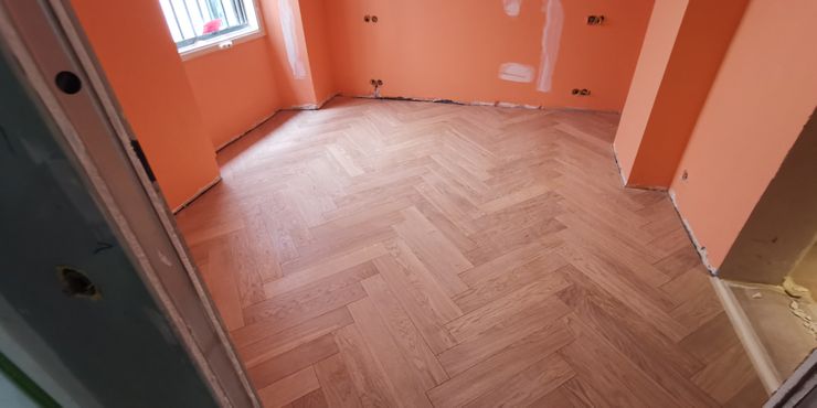 Remodelação de apartamento de luxo no Chiado // Refurbishment of high end residential apartment in Chiado, Lisbon IIP - Reabilitação e Construção