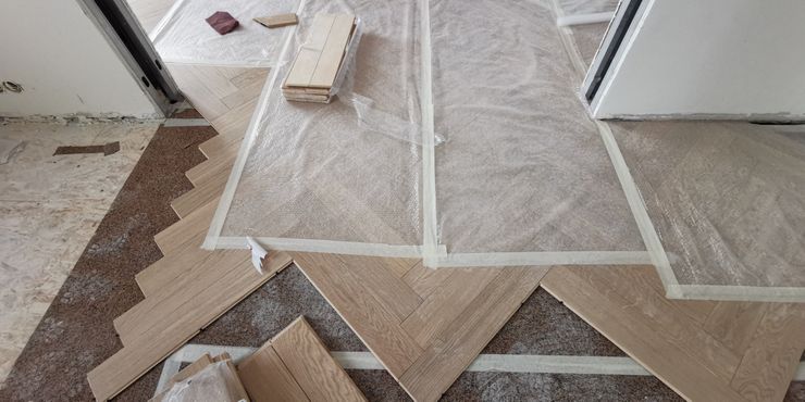 Remodelação de apartamento de luxo no Chiado // Refurbishment of high end residential apartment in Chiado, Lisbon IIP - Reabilitação e Construção