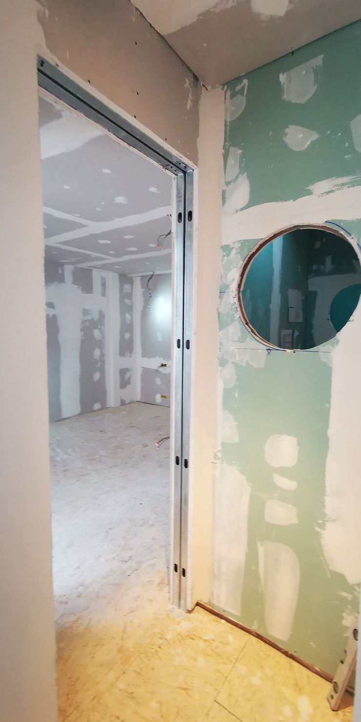 Remodelação de apartamento de luxo no Chiado // Refurbishment of high end residential apartment in Chiado, Lisbon IIP - Reabilitação e Construção