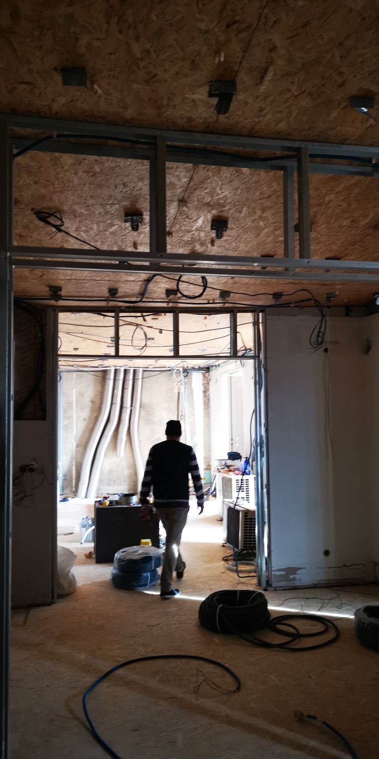 Remodelação de apartamento de luxo no Chiado // Refurbishment of high end residential apartment in Chiado, Lisbon IIP - Reabilitação e Construção