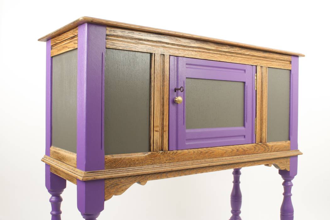 Narcissus Road Furniture Design: eklektik tarz tarz Oturma Odası
