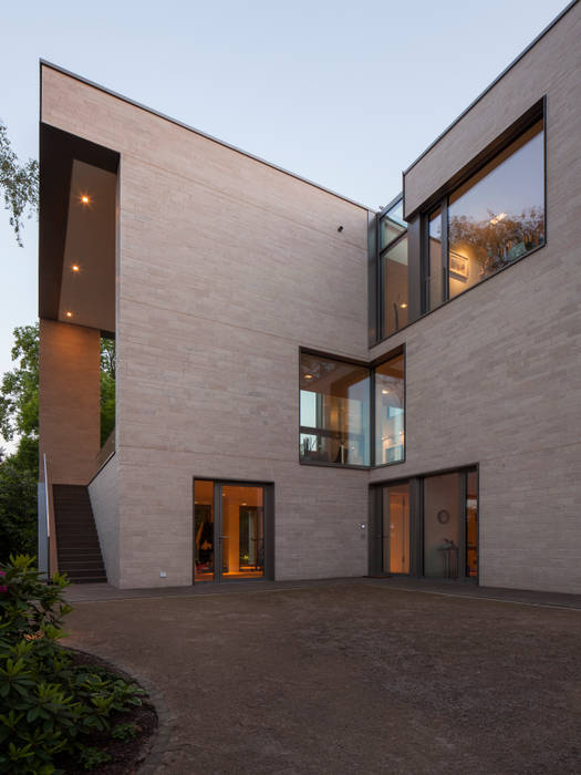 Moderne Häuser Bilder Blick vom Garten homify