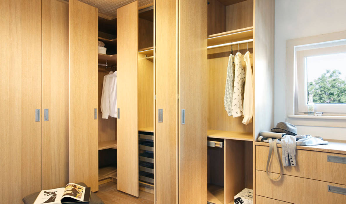 Space Bilder: Faltschiebeschrank -ganz geöffnet homify ^ Space Bilder: Faltschiebeschrank -ganz geöffnet homify