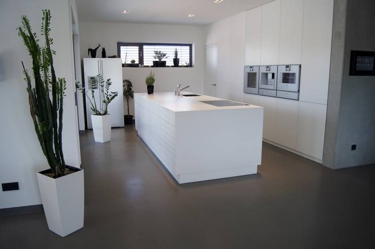Küchenböden Moderne villa beispiele