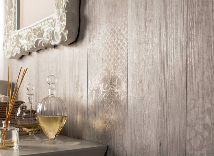bagno con finto legno piastrelle effetto legno lucido nuove collezioni per il gres