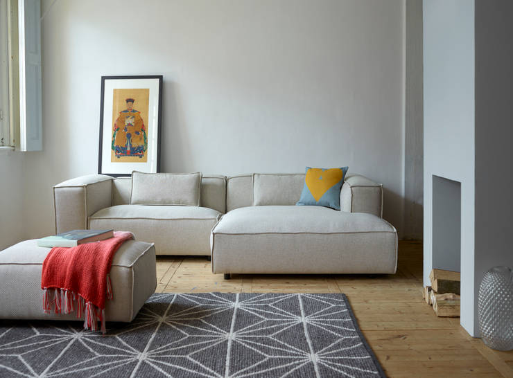 Grote woonkamer kussens: birght woonkamer met grote franse venster ... Banken woonkamer interieur