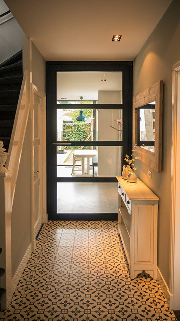 Aanbouw en renovatie van 2 onder 1 kapper met ruime woonkeuken met ... Luxe keuken met kookeiland