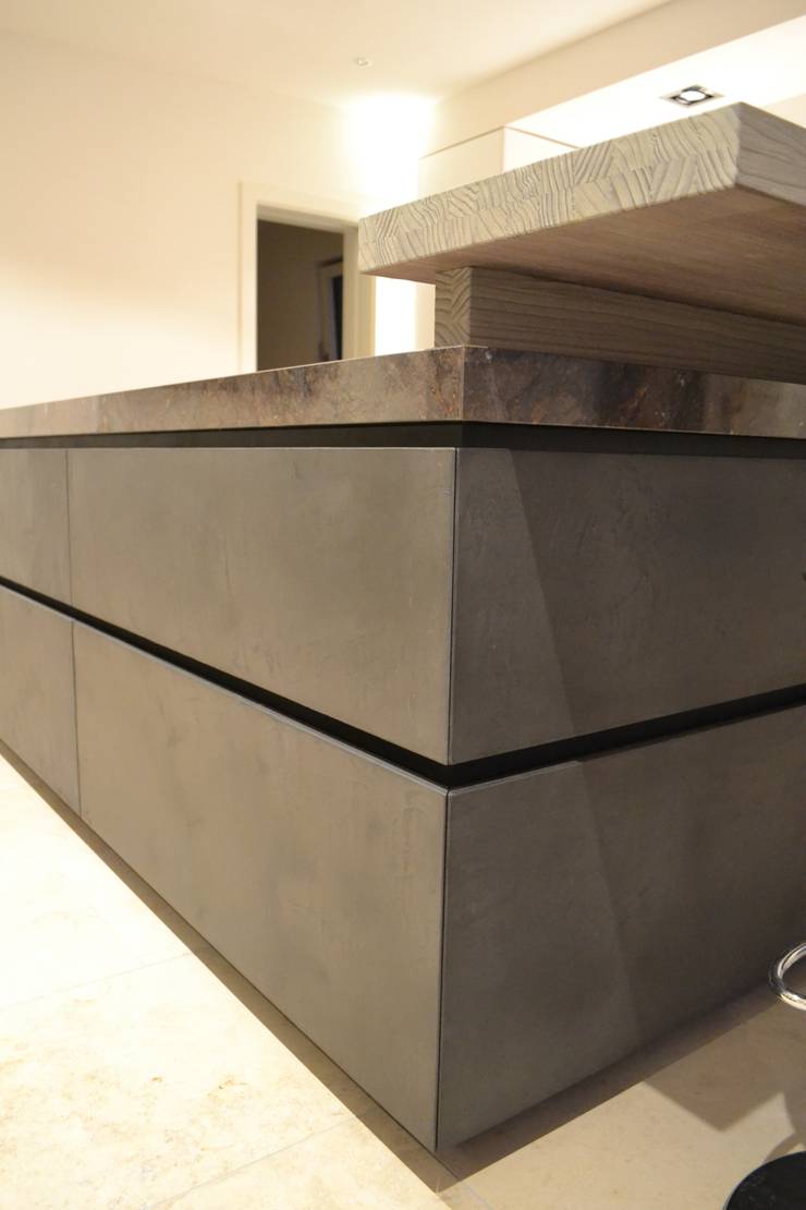 Eggerssmann beton mit weià matt von wohn und küchendesign meyer ...