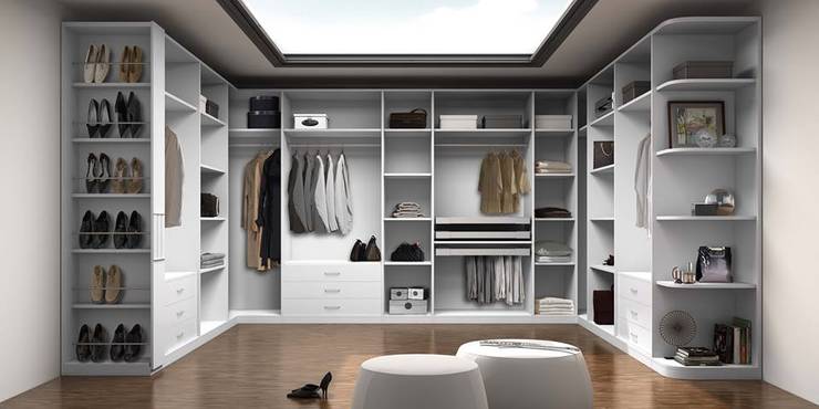Closets de estilo moderno por TC interior