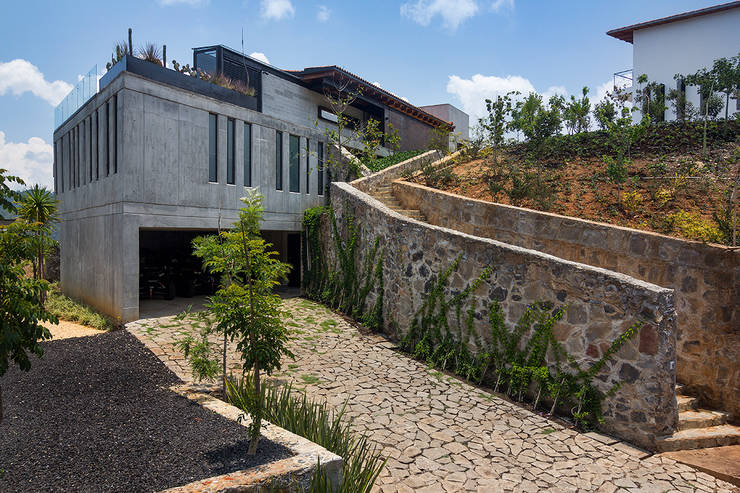 10 bardas de piedra que delimitarán tu terreno con estilo