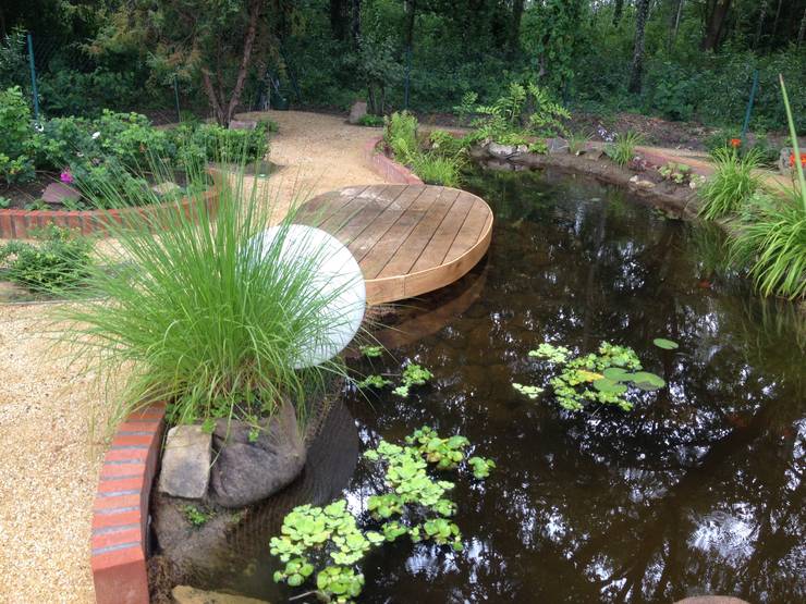 300m² Dead Garden is Brought to Life