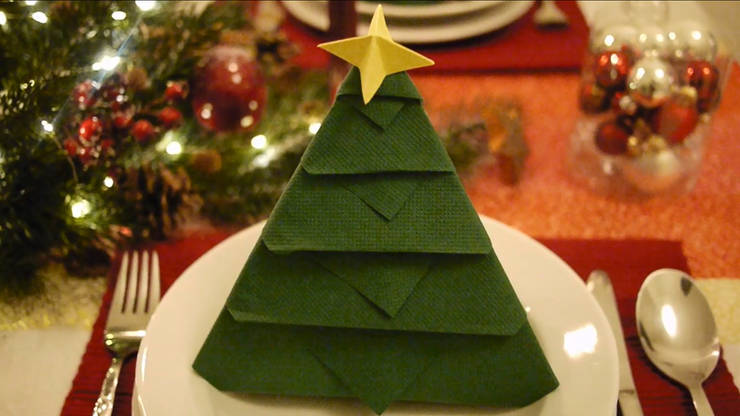 DIY: Easy To Make Paper Napkin Christmas Trees