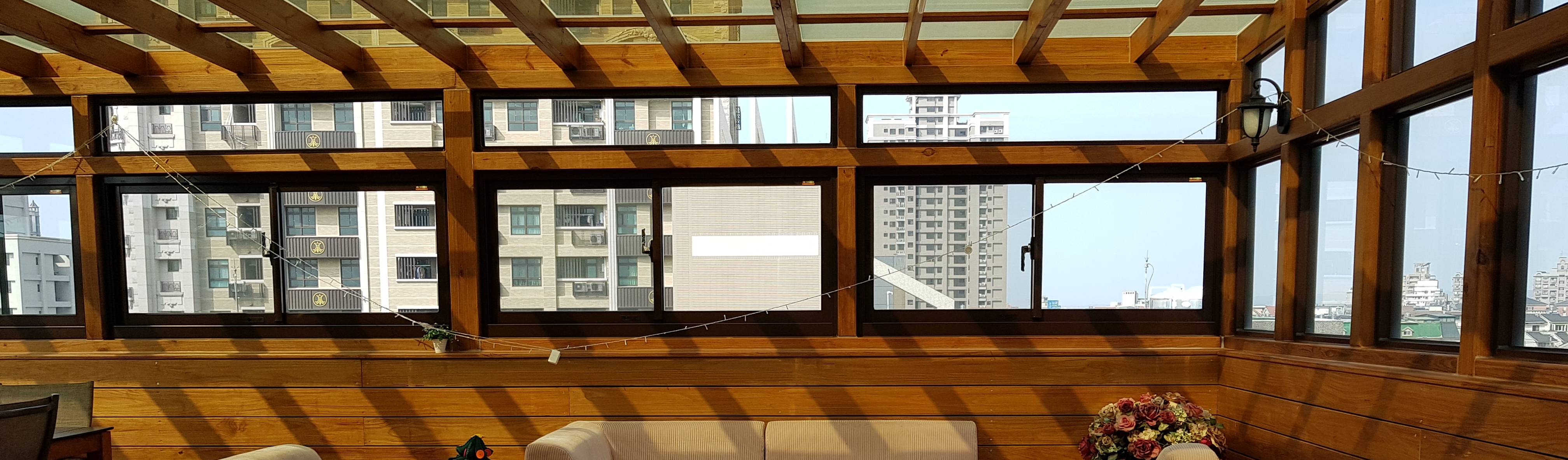 園匠工坊 採光罩玻璃屋小木屋露台南方松木作工程 Terraco Patios E Espacos Ao Ar Livre Em 桃園市 Homify