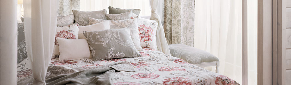 Cortinas y ropa de cama de decoración andalusà textil & tapicerÃa ...