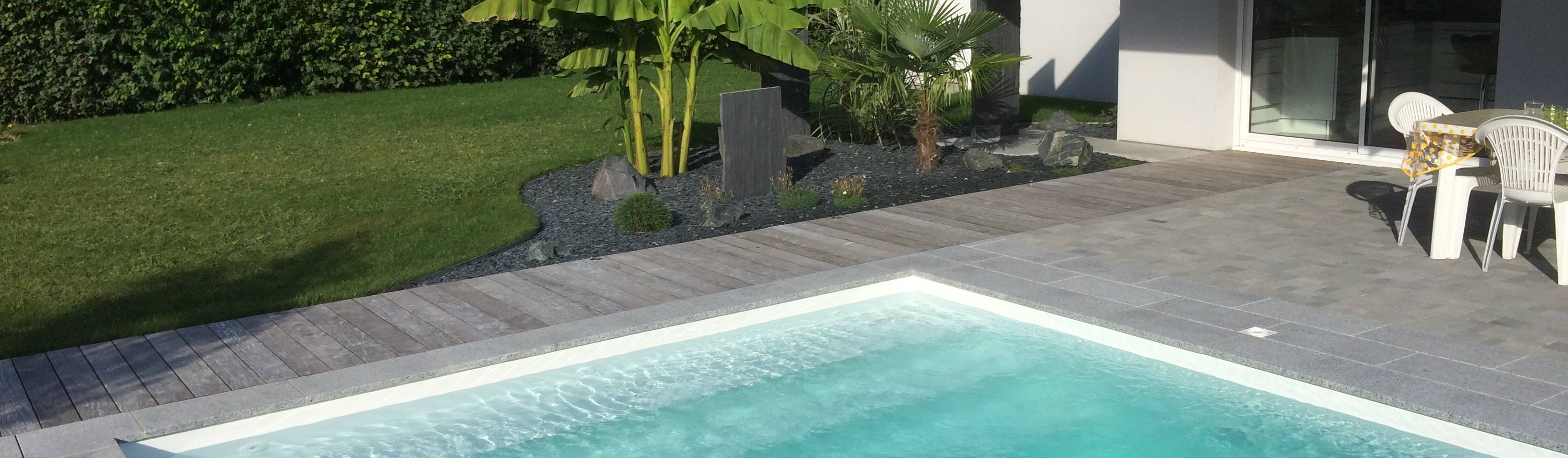 Aménagement d\'une piscine extérieur von Schwein Aménagement | homify Aménagement d\'une piscine extérieur von Schwein Aménagement | homify