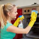 Dayna&#39;s Oven Cleaners