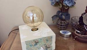 Veladores Vintage: Livings de estilo  por ANADECO - Decoradora y Diseñadora de Interiores - La Plata