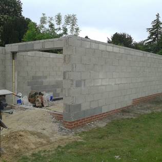 Top 5: from a DIY garage project to a low-cost prefab home 