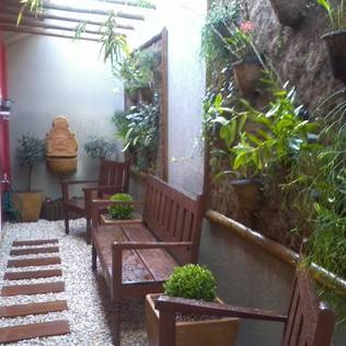 Interior landscaping by Borges Arquitetura & Paisagismo