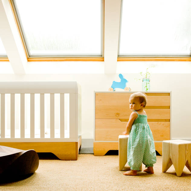 Echo Collection Room: modern Nursery/kid's room by Bebemoda