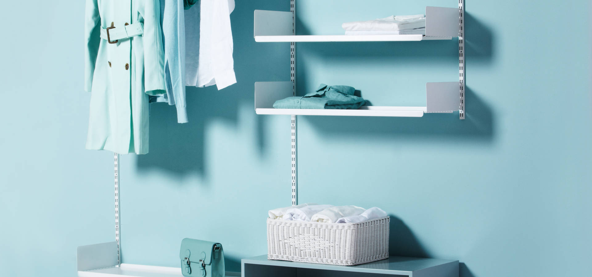 FLOATING SHELVING SYSTEM homify