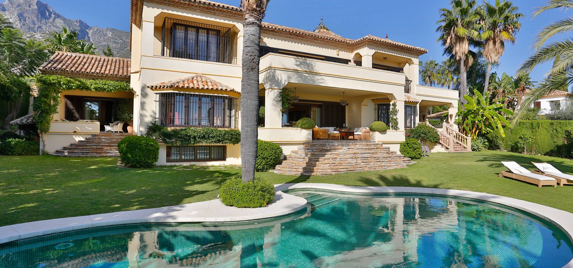 Ref 22567P Golden Mile Marbella de Kristina Szekely Sotheby's
