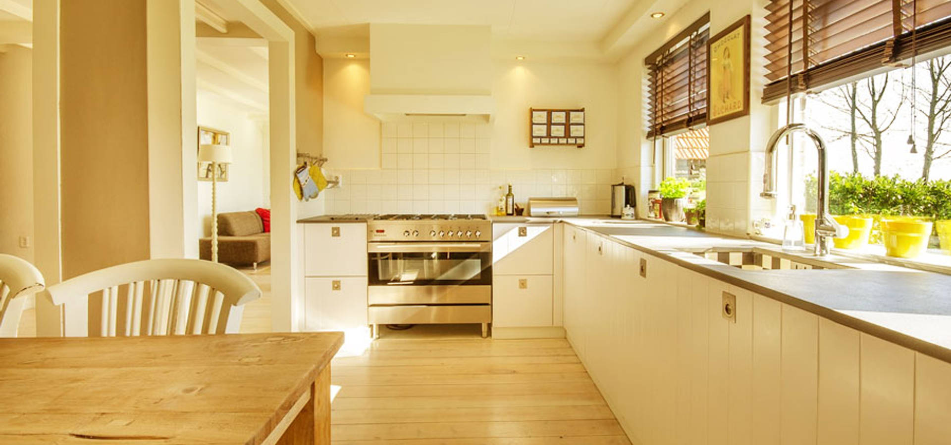 wood flooring zone  | 720 x 960