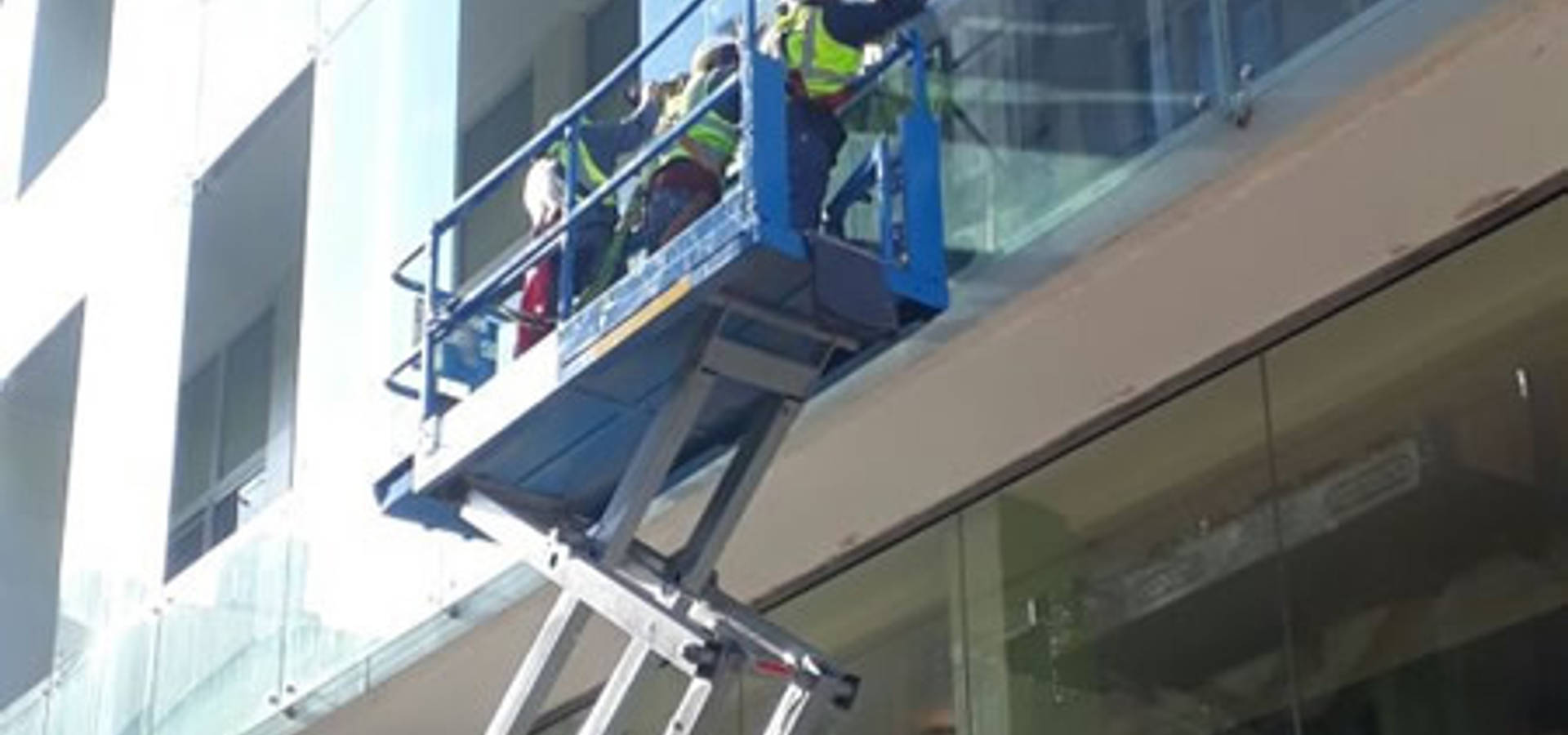 Glass & Allied Aluminium Window & Door Repairs Window Tinting