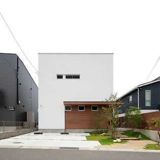 Kobe の 建築家 Homify Kobe の 建築家 Homify