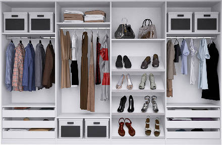 Ankleideraum hinter Schiebetüre | homify