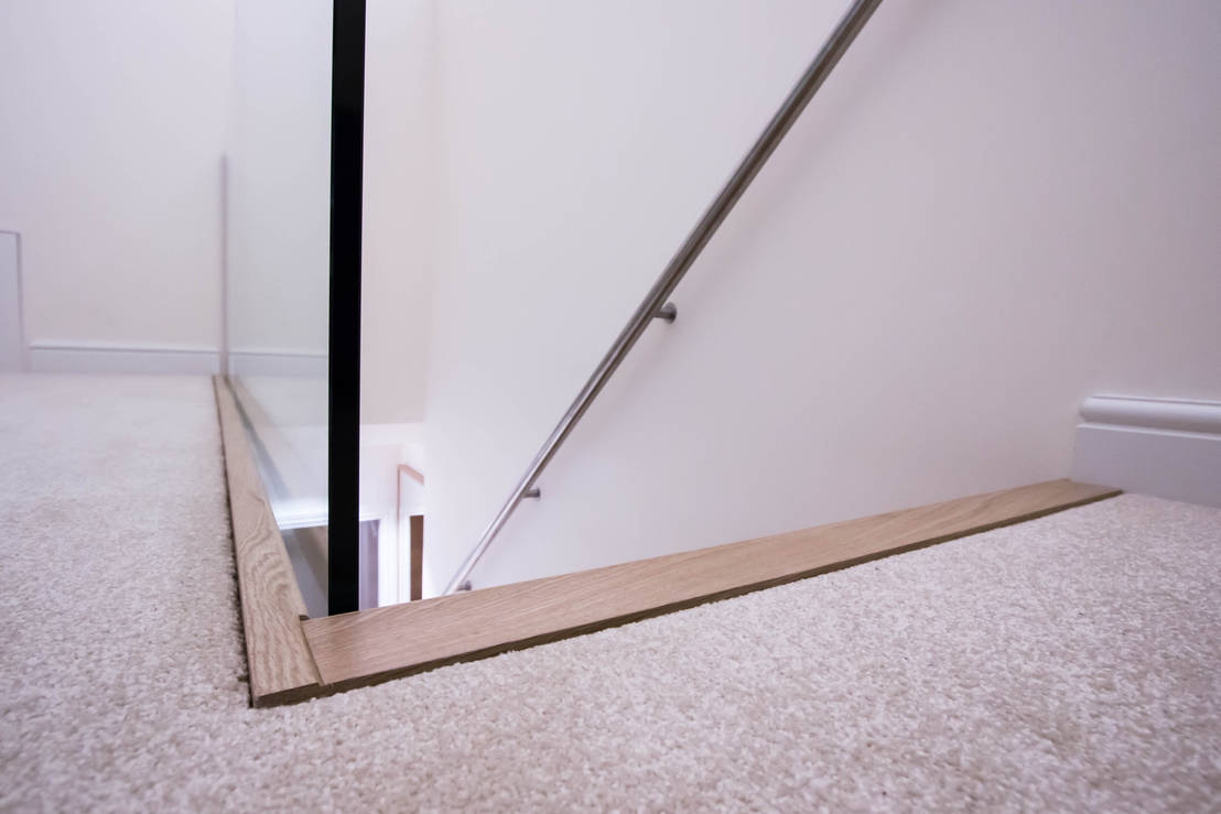 Modern ZigZag Staircase de Railing London Ltd homify