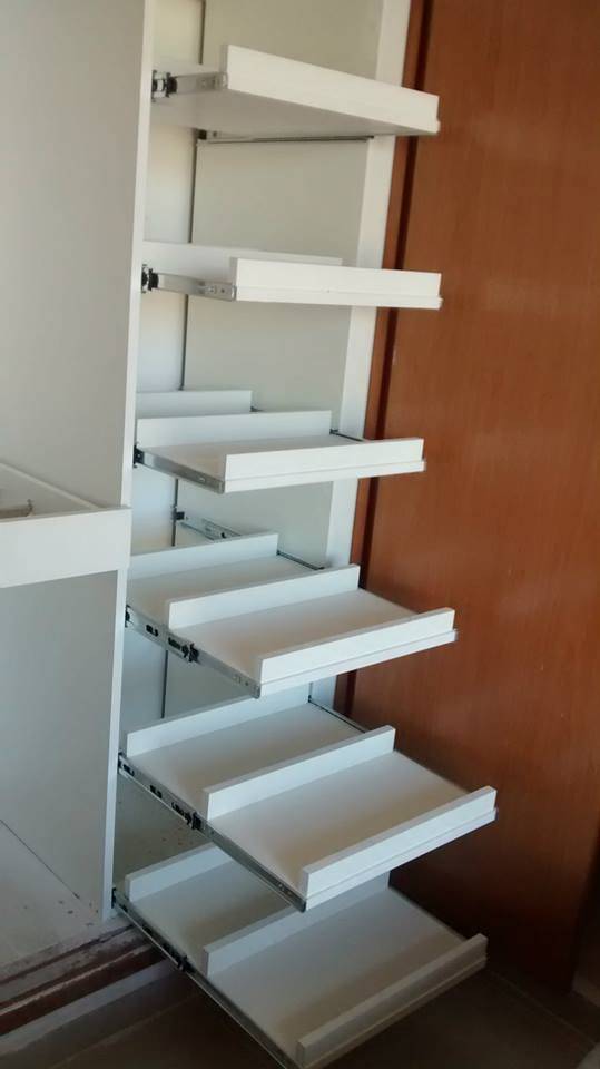 VESTIDOR Y PLACARES A MEDIDA | homify