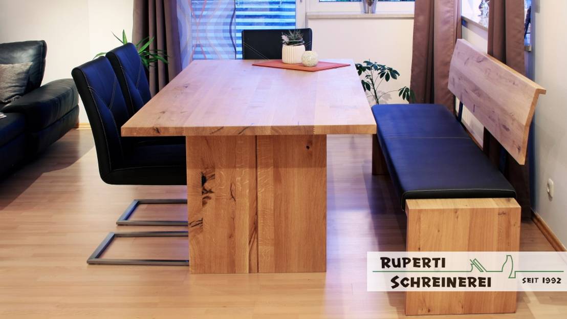 Esszimmer in Eiche Massiv und Leder Sitzbank | homify