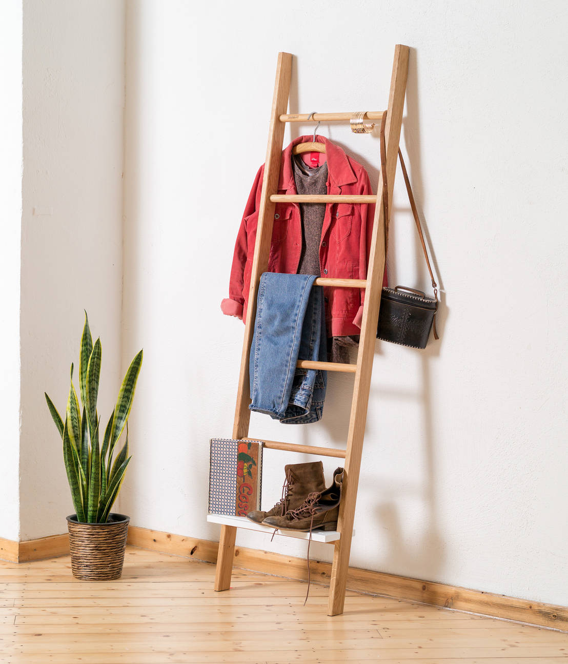 Kleiderleiter - für mehr Ordnung im Schlafzimmer | homify