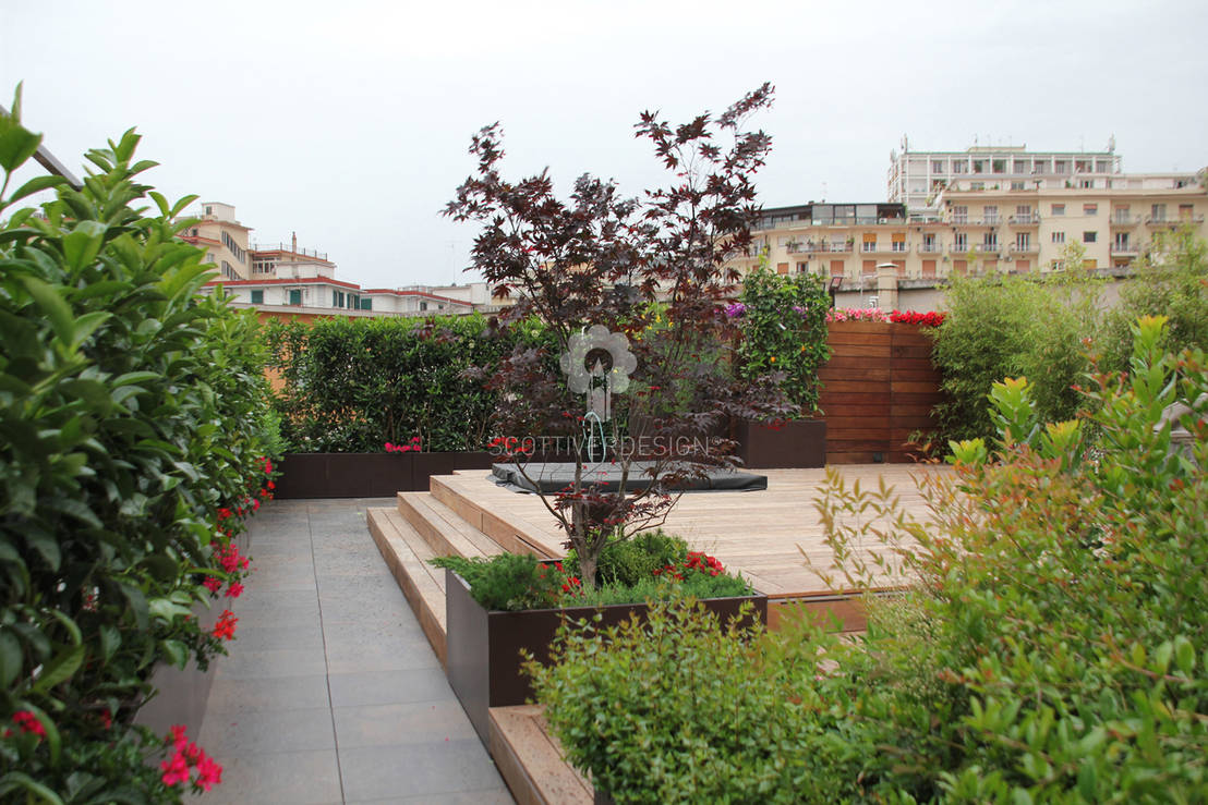 Giardino pensile nel centro di Napoli....... di ...