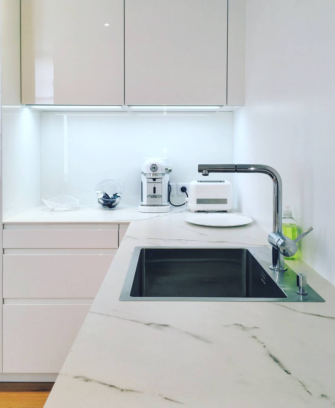 Cuisine Avec Plan De Travail En Dekton Kairos Von Marbres De