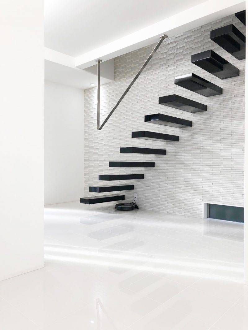 片持ち階段 Homify 片持ち階段 Homify