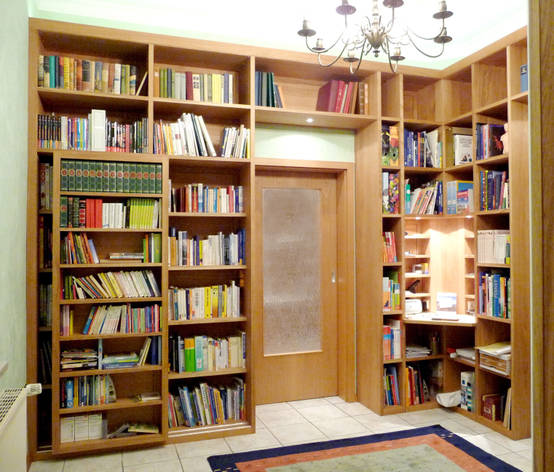 Bücher als Blickfang: Die eigene Bibliothek einrichten