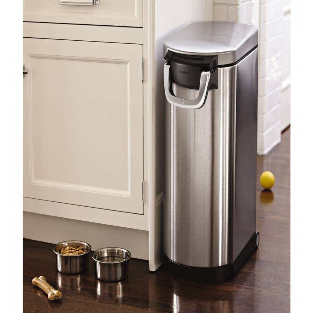 Xlarge pet food bin homify
