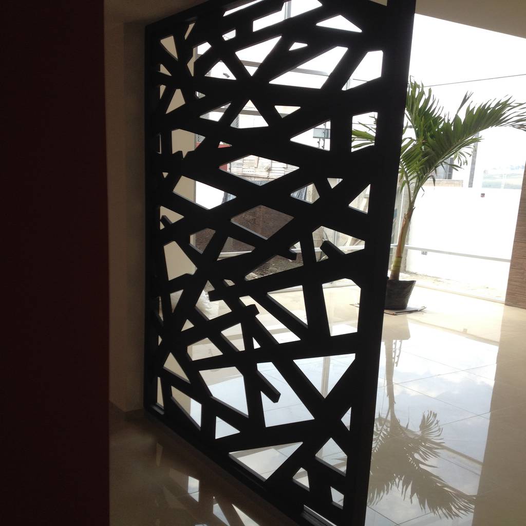 Divisor de habitaciones de uku celosias moderno | homify