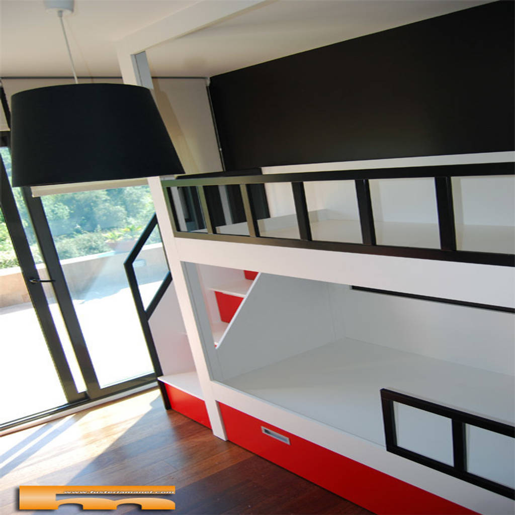 Litera a medida con escalera lateral de cajones christian fusteriamanel