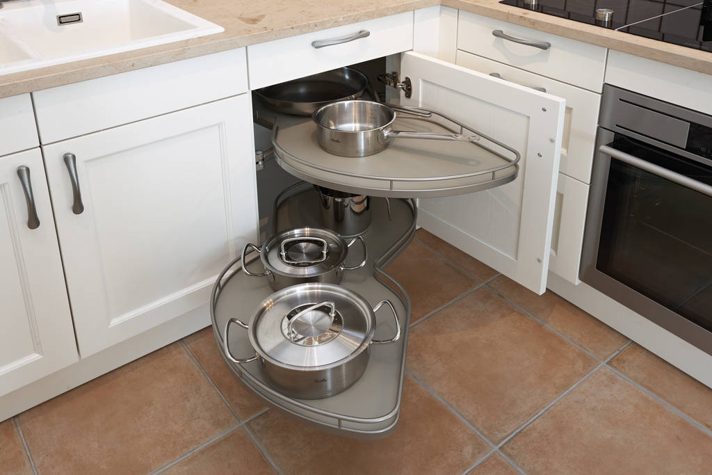 Le Mans Eckauszugsschrank Von Kuchen Quelle Landhaus Homify