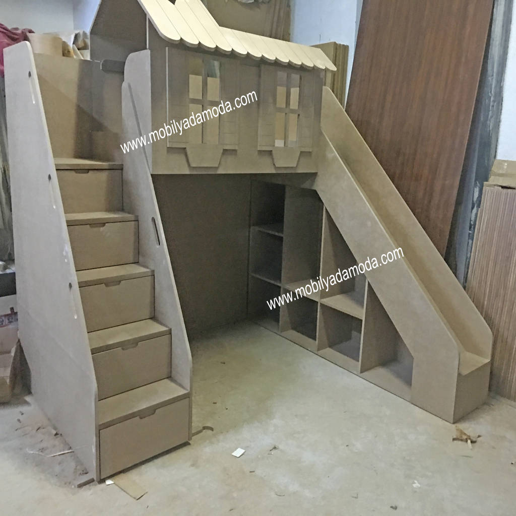 Mobi Lyada Moda Kaydirakli Ev Ranza Alti Bos Modern Tarz Modern Ahsap Ahsap Rengi Homify