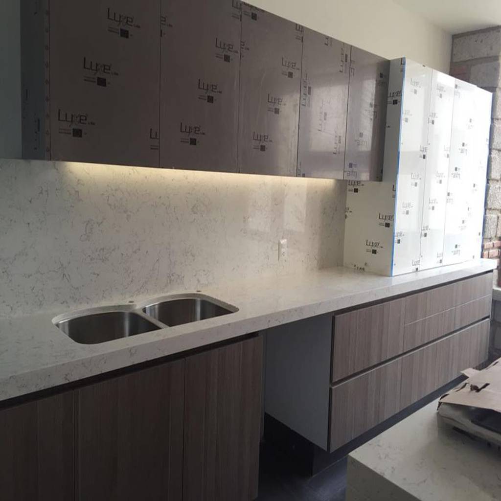 Cocinas y cubiertas varias de proyecto y colocación | homify