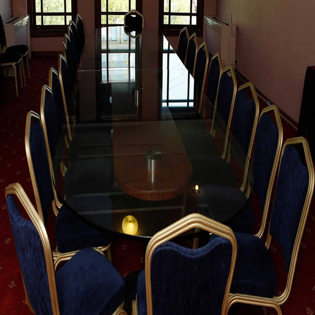 Lacivert Kumas Dosemeli Aluminyum Hilton Sandalye Palmiye Kocak Sandalye Masa Koltuk Mobilya Dekorasyon Klasik Homify
