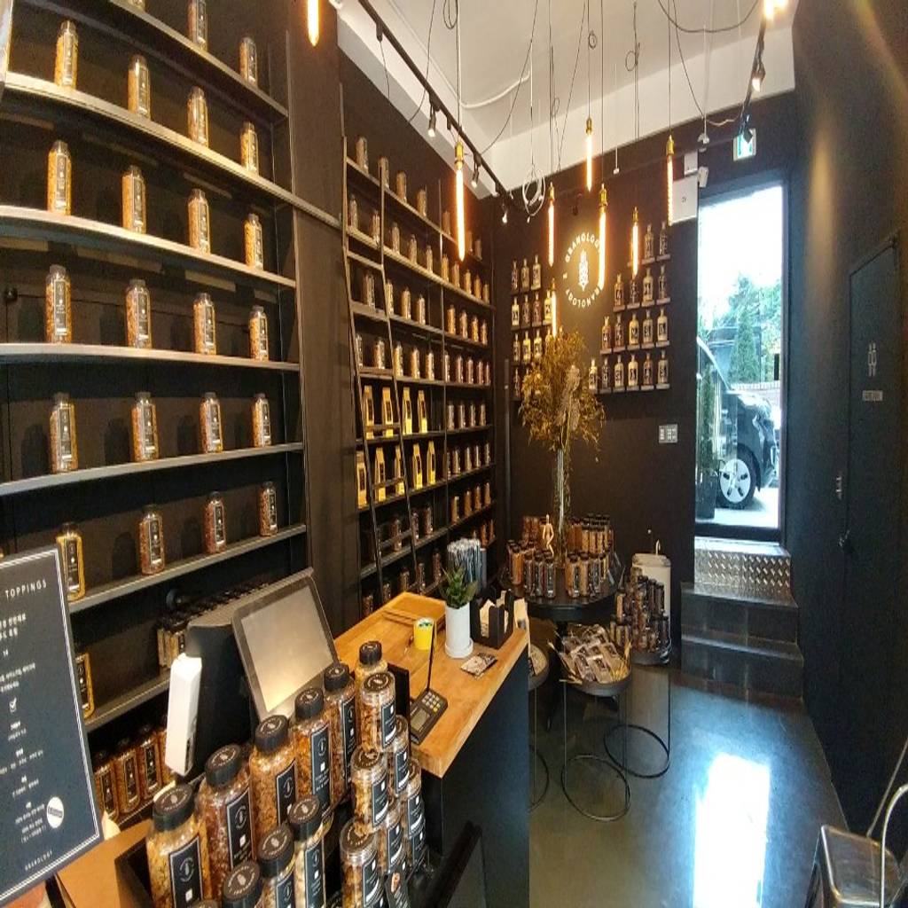 Granology: avant design group의 현대 ,모던 | 호미파이 & homify