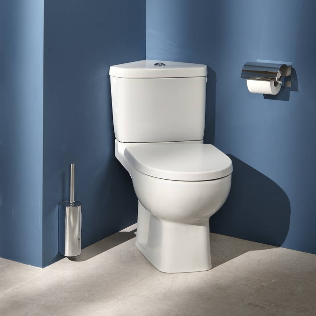 Унитаз со встроенным бачком. Какие унитазы удобные. Уунит. Какие унитазы удобные. Подвесной унитаз ifo.